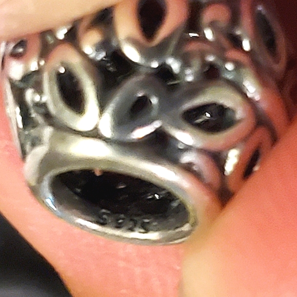 Authentic NEW Pandora Openwork Butterfly Garden Silver Charm Sterling Silver - Picture 3 of 6